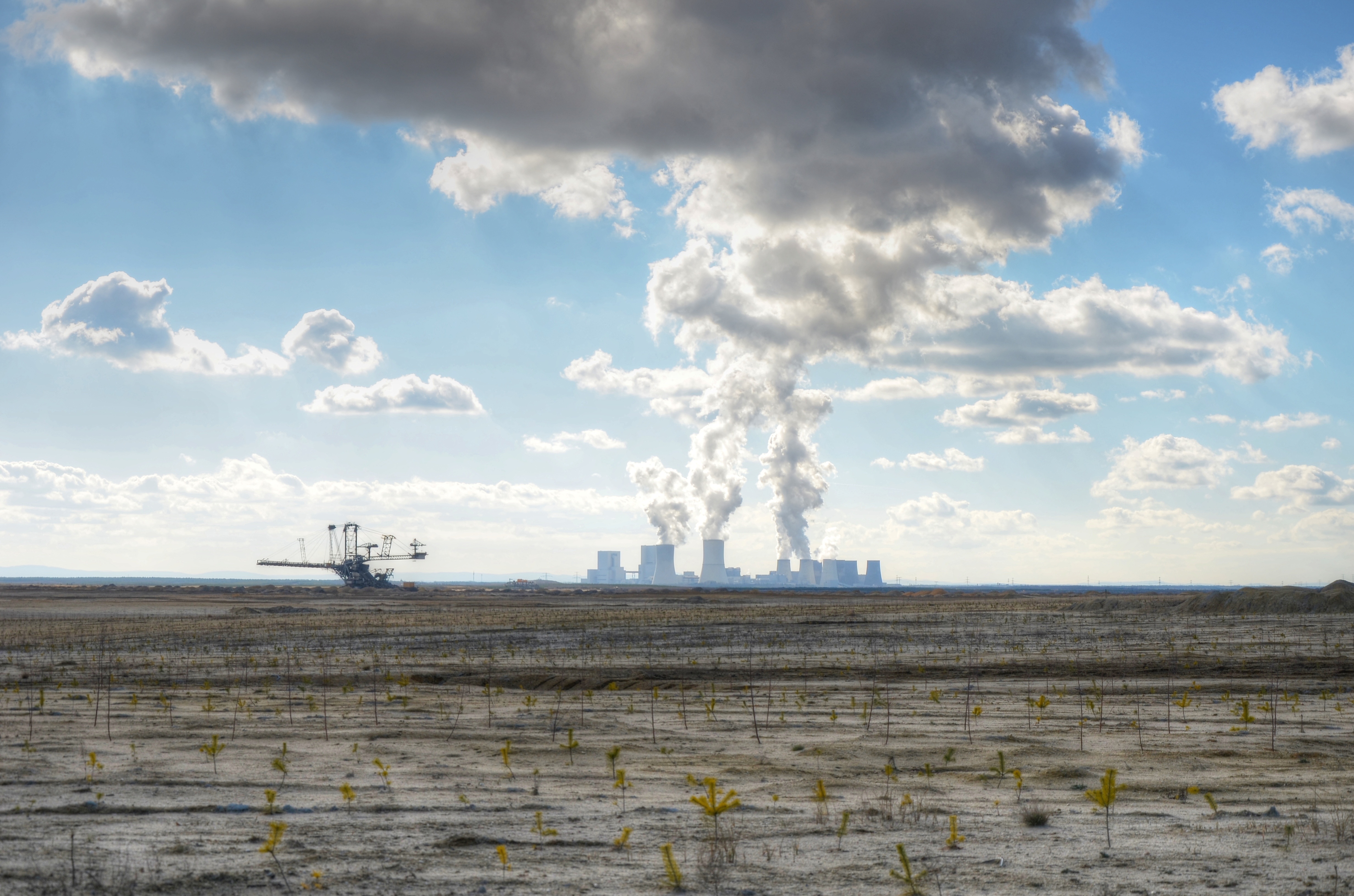 Surface mining with power plant