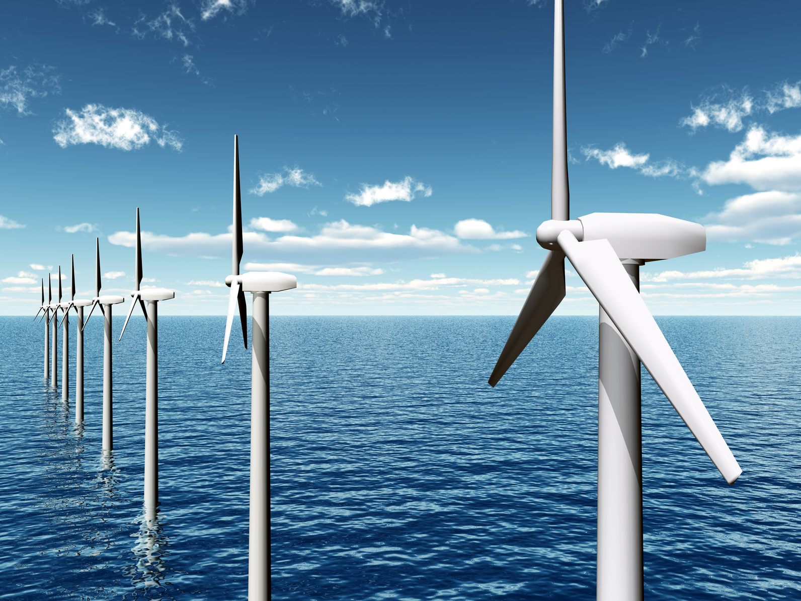 Windkraftanlagen stehen im Meer