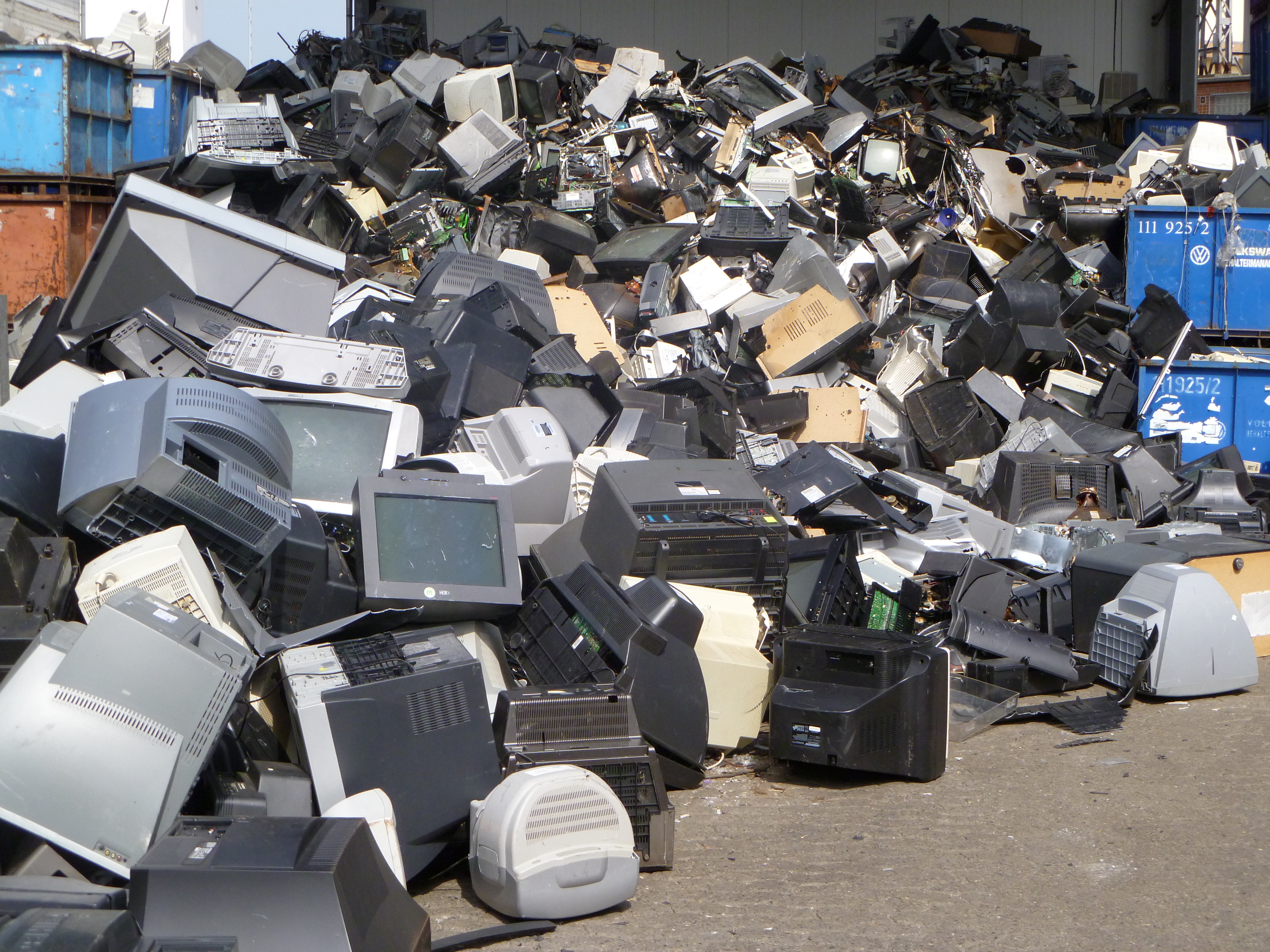 ÐÐ°ÑÑÐ¸Ð½ÐºÐ¸ Ð¿Ð¾ Ð·Ð°Ð¿ÑÐ¾ÑÑ "Old Electronic Devices Provide Precious Metals for Recyclers""