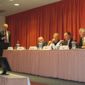 Nationales Ressourcen-Forum 2012– Hr. Flasbarth, Hr. Wendenburg, Hr. Falkenberg, Hr. Lösch, Hr. Gege