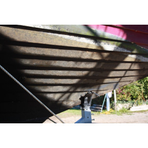 Folkeboot mit erodierender biozidfreier Beschichtung, Ratzeburger See am 10.10.2015