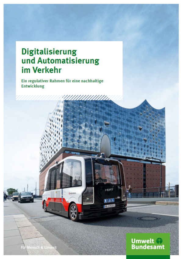 Titelseite der Broschüre "Digitalisierung und Automatisierung im Verkehr. Titelfoto: vor der Hamburger Elbphilharmonie fährt ein selbstfahrender Kleinbus auf der Straße