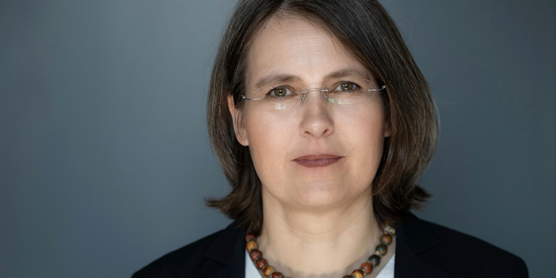 Dr. Claudia Röhl
