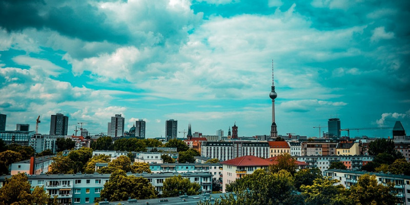 Das Bild zeigt das Stadtpanorama von Berlin
