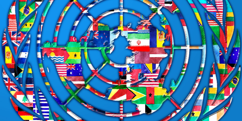 Viele Flaggen in einem UN-Logo
