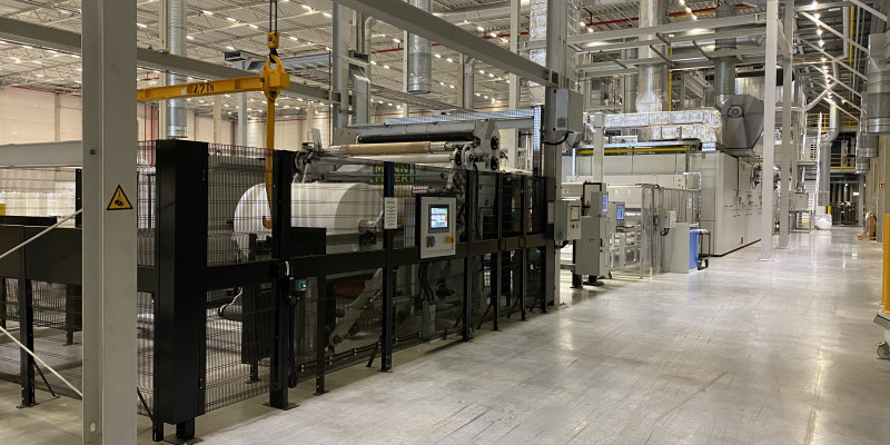 Blick in eine moderne Werkshalle