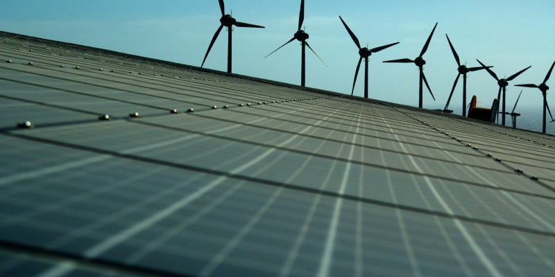 Solarzellen und Windkraftanlagen
