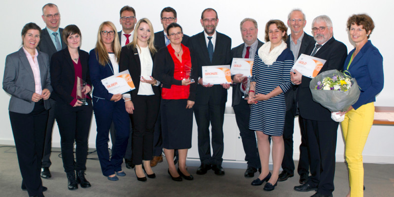 Gruppenbild von den Siegerinnen und Siegern des ersten deutschen GPP-Award 2016