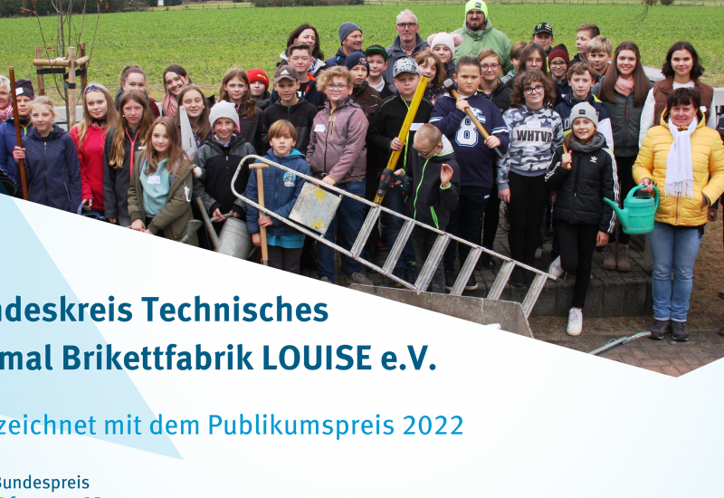 Das Bild zeigt das Projektteam des Projektes "Leuchturm Luise"