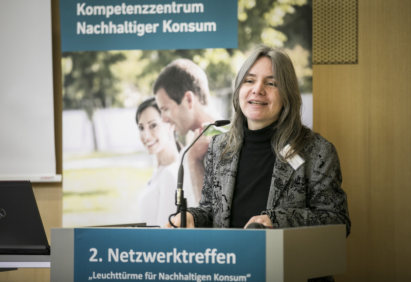 Frau Dr. Bettina Rechenberg am Rednerpult