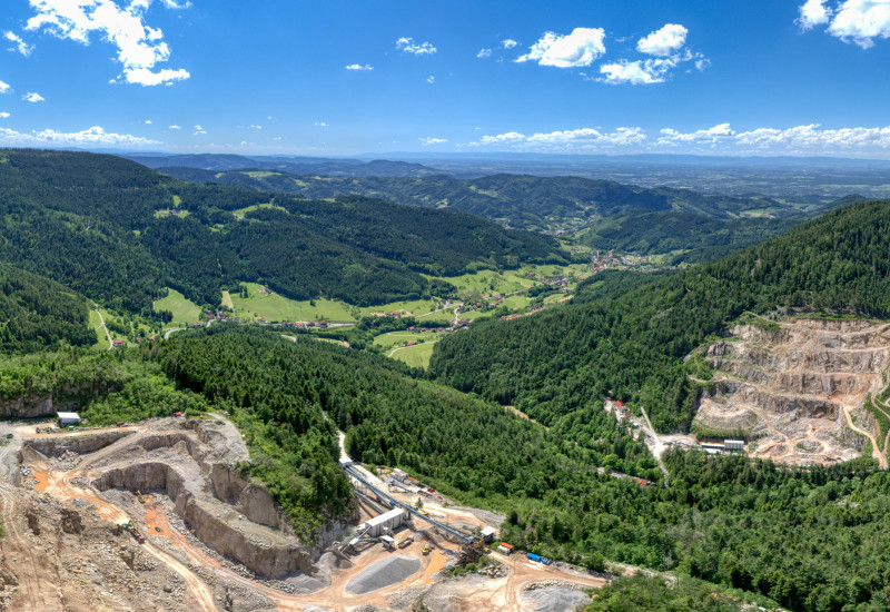 Ein Tagebau aus der Luft
