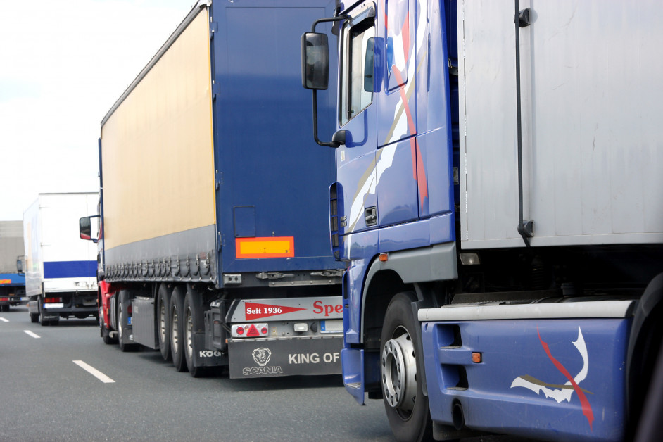 Schwere Nutzfahrzeuge Umweltbundesamt