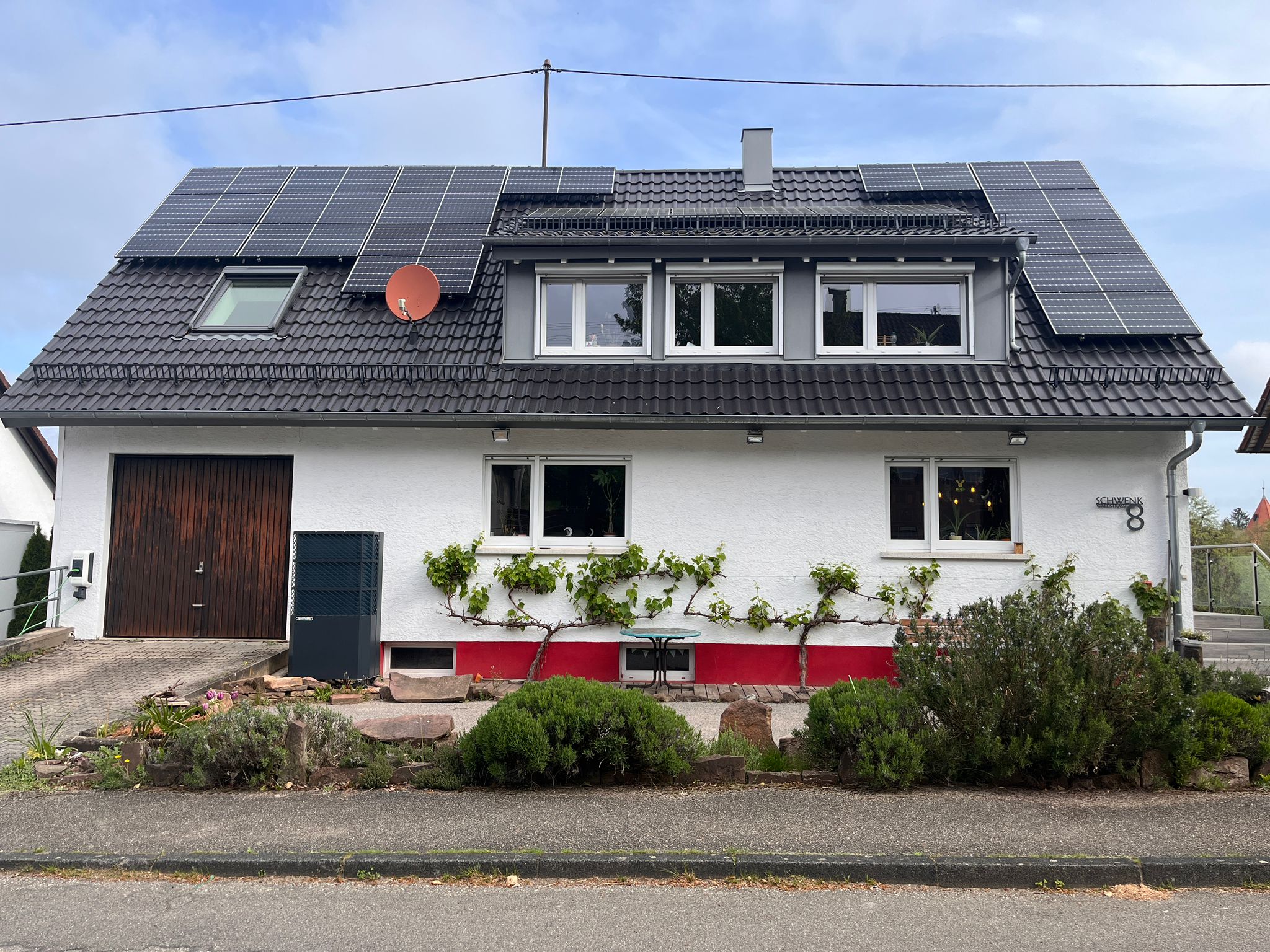 Gebäude Straßenansicht