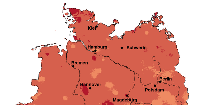 Deutschlandkarte: Im Vergleich zum Normalwert sind die Lufttemperaturen in Deutschland überall gestiegen. Nördlich der Linie Düsseldorf – Erfurt – Dresden überwiegend um 1,5 K bis 2 K, unter dieser Linie meist sogar 2 K bis 3 K. Das äußere Ende der Spannweite (+0,6 K / +3,5 K) wird nur punktuell erreicht.