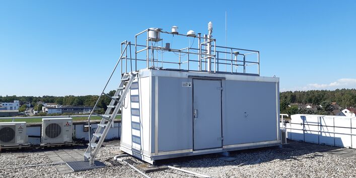 Außenansicht des Messcontainers am Standort UBA Langen.