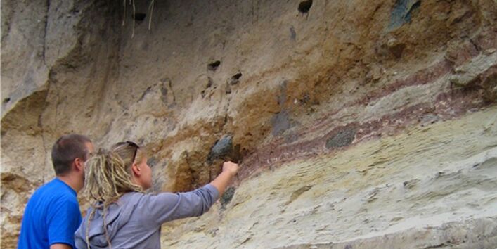 Foto der Sandgrube des Geologischen Gartens