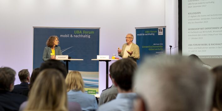 Moderation des Forums durch Carla Schönfelder & Dr. Christoph Ewen von team ewen