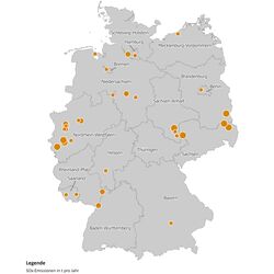 Die Karte zeigt die räumliche Verteilung der PRTR-berichtspflichtigen Wärmekraftwerke und anderen Verbrennungsanlagen unter Angabe der jeweiligen Schwefeloxid-Emissionsmengen in die Luft für das Berichtsjahr 2024.