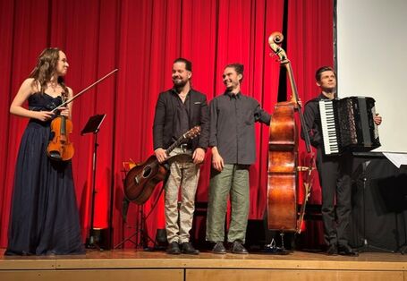 Klimaschutz als Kulturaufgabe. Die Violinistin Lea Brückner trifft als Klimabotschafterin  und Nachhaltigkeitspreisträgerin bei Opus Klassik den richtigen Ton. 2N2K Sehr geehrte Damen und Herren, 