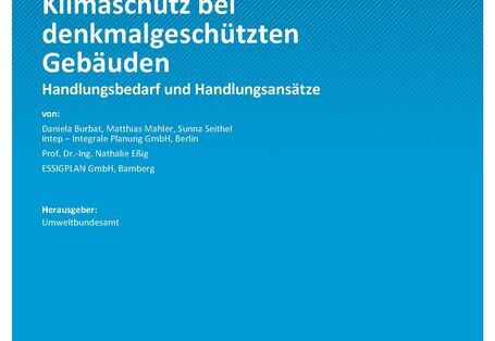 Cover des Berichts "Klimaschutz bei denkmalgeschützten Gebäuden" 