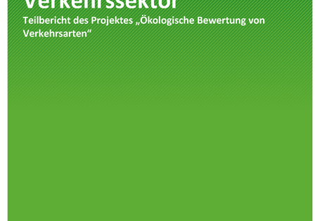 Cover der Publikation TEXTE 134/2019 Strombilanzierung im Verkehrssektor Teilbericht des Projektes „Ökologische Bewertung von Verkehrsarten“ von Joß Bracker, Dominik Seebach Öko-Institut e.V., Freiburg Mit Beiträgen von Martin Pehnt ifeu – Institut für Energie- und Umweltforschung Heidelberg GmbH, Heidelberg Im Auftrag