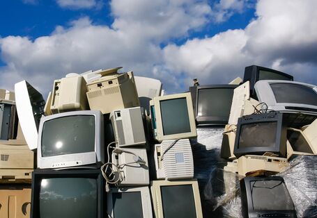 Bild einer Sammelstelle für Elektro- und Elektronikabfälle