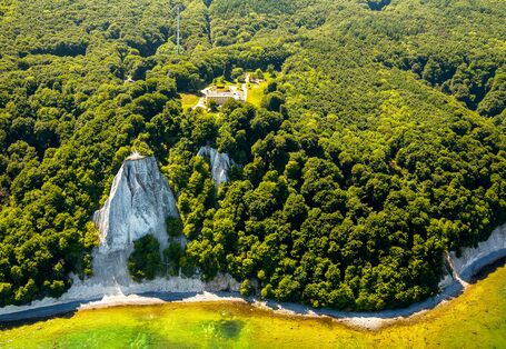 Luftbild vom Nationalpark-Zentrum Königsstuhl
