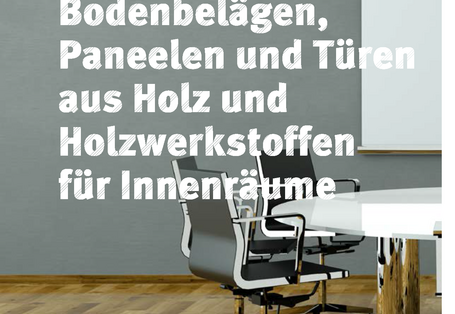Cover der Broschüre "Leitfaden zur umweltfreundlichen öffentlichen Beschaffung von Bodenbelägen, Paneelen und Türen aus Holz und Holzwerkstoffen für Innenräume" mit einem Hintergrundfoto von einem Besprechungsraum mit Parkettboden, unten das Logo des UBA
