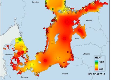 Die Ostsee ist größtenteils überdüngt. Sowohl die Küstengewässer als auch die offene See befinden sich meist – nach der Eutrophierungsbewertung von HELCOM – in einem mäßigen oder schlechten Zustand. 