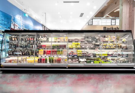 Kühlregal in der Metro Bochum.