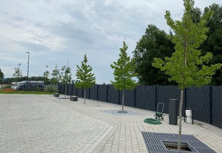 Eingebautes System und Referenzstandorte auf dem Firmengelände der Firma Humberg GmbH