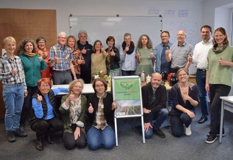 Das Bild zeigt unsere Oldenburger Gruppe aus "Anpassungs-Anpacker*innen"