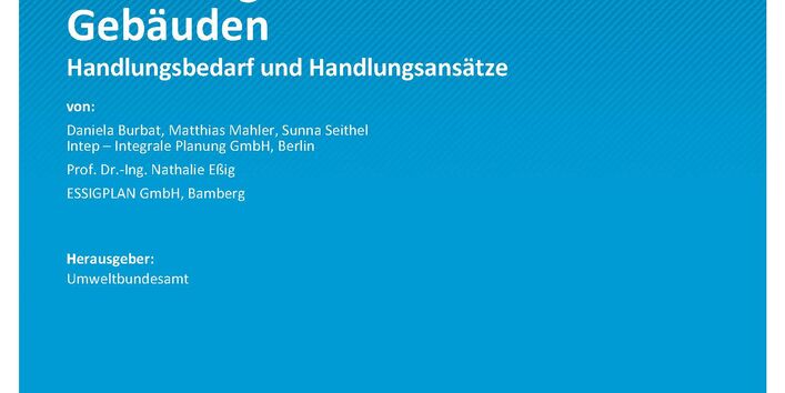 Cover des Berichts "Klimaschutz bei denkmalgeschützten Gebäuden" 