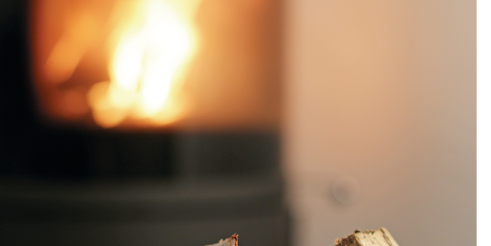 Cover Heizen mit Holz