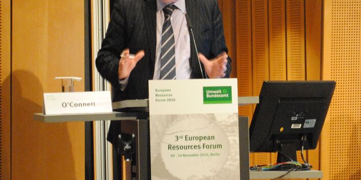 Vincent O’Connell (Surrey County Council, United Kingdom)