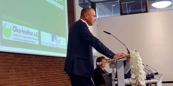 Wider die Verschwendung II - Herr Blume, TP Vision