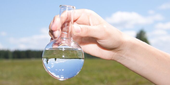 Reagenzkolben mit Flüssigkeit