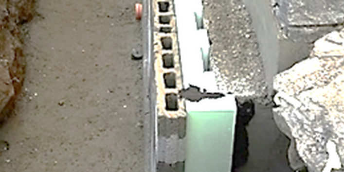 offene erdberührte Kellerwand