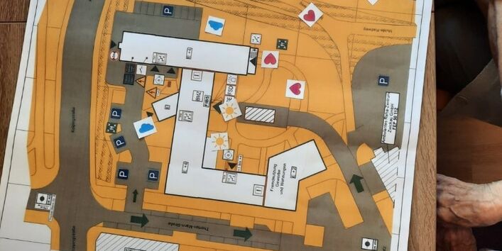 Momentaufnahme aus dem Participatory Mapping Event der Ortsbegehung mit Bewohner:innen des Haus am Schlobigpark (Zwickau)