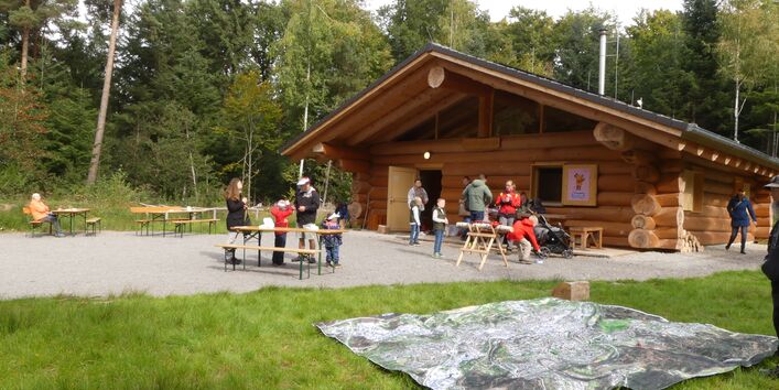 Waldklassenzimmer Pforzheim zur Waldpädagogik