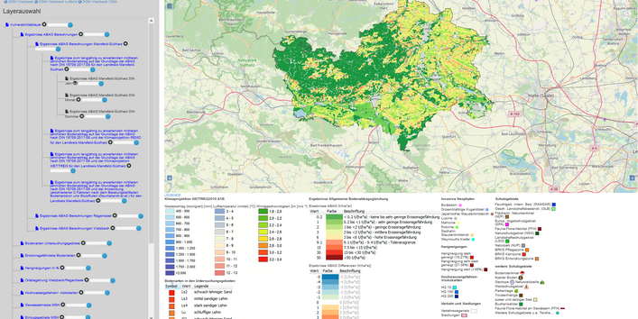 Screenshot des Vulnerabilitätskartensystems. Links und unten sind Navigations- und Legendenschaltflächen eingeblendet. Rechts oben am größten ist ein Kartenausschnitt zu sehen, in dem Flächen in verschiedenen Grüntönen markiert sind.